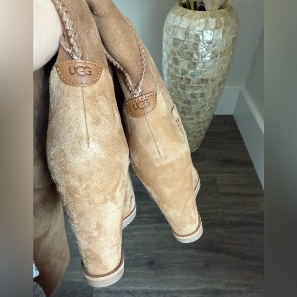 UGG Classic Mondri Over The Knee Chestnut Boots - Picture 5 of 7